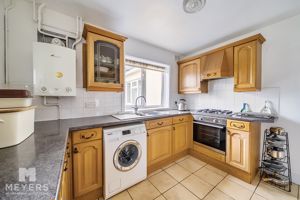 Kitchen- click for photo gallery